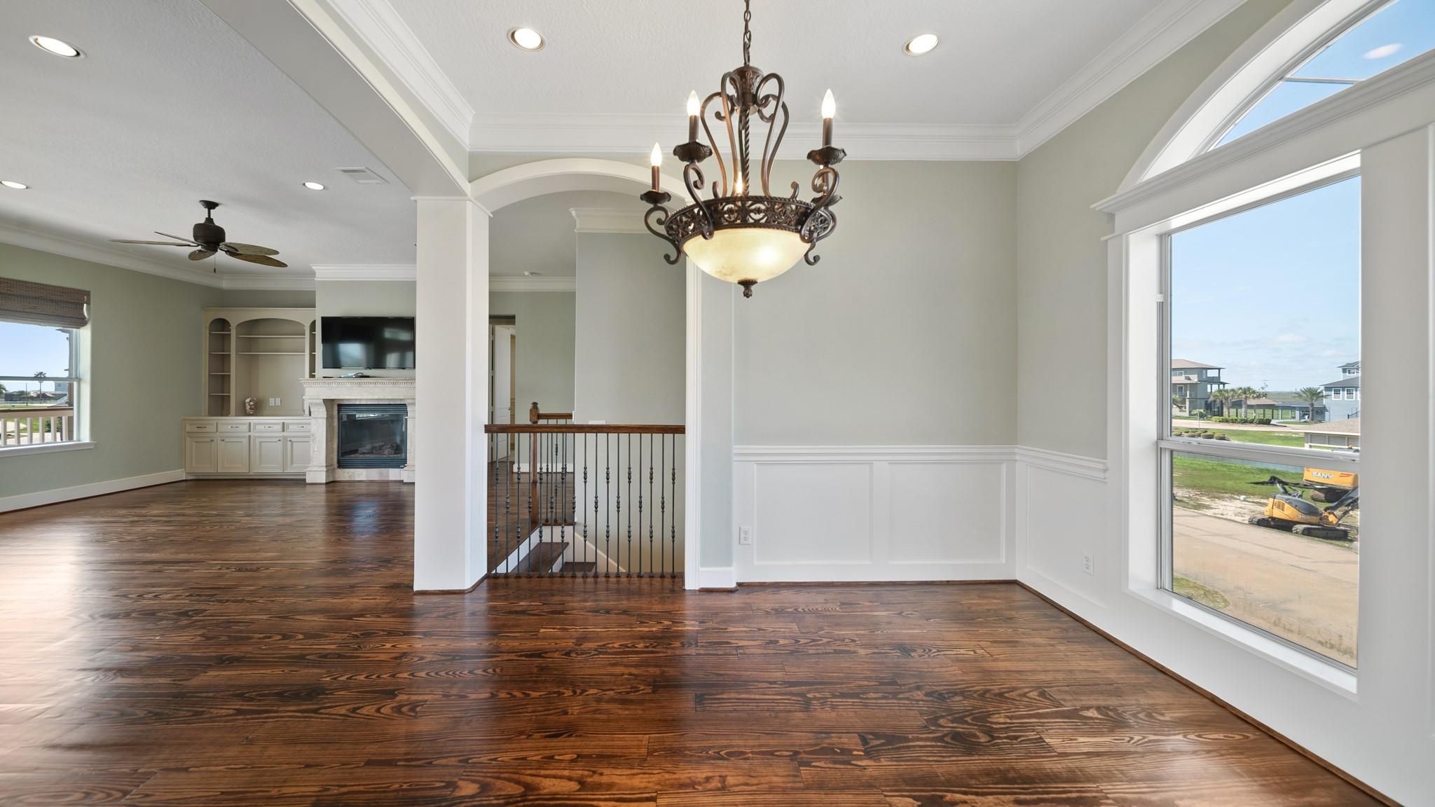 Hitchcock, Texas, 77563, United States, 4 Bedrooms Bedrooms, ,4 BathroomsBathrooms,Residential,Forsale,1934888