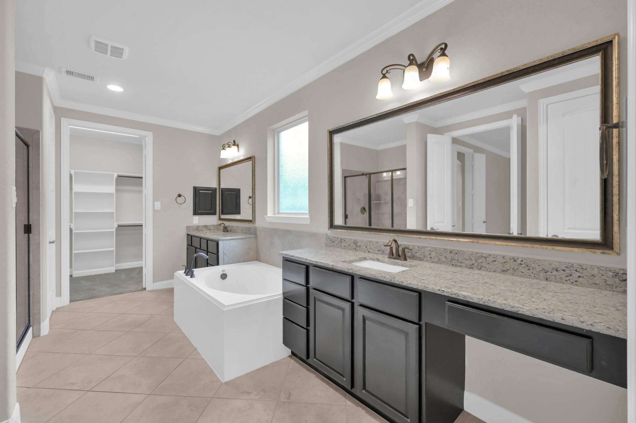 Montgomery, Texas, 77316, United States, 4 Bedrooms Bedrooms, ,3 BathroomsBathrooms,Residential,Forsale,1953065