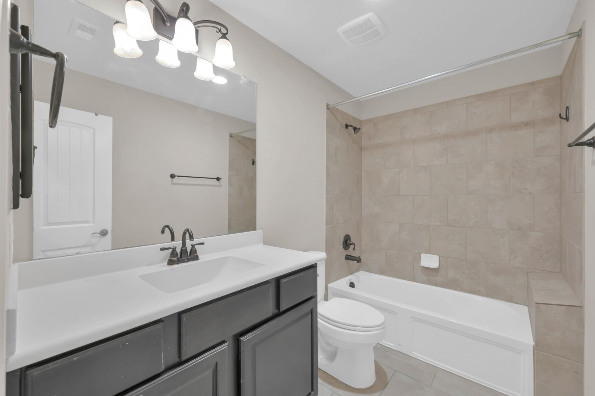 Montgomery, Texas, 77316, United States, 4 Bedrooms Bedrooms, ,3 BathroomsBathrooms,Residential,Forsale,1953065