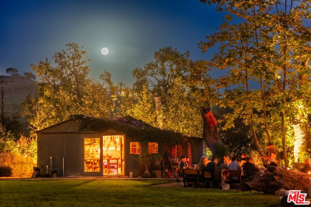 Malibu, California, 90265, United States, 3 Bedrooms Bedrooms, ,3.5 BathroomsBathrooms,Residential,Forsale,1985958