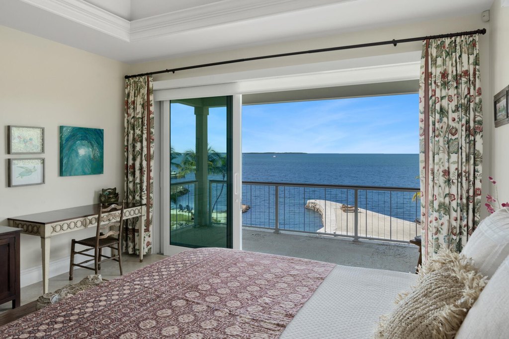 Upper Matecumbe Key Islamorada, Florida, 33036, United States, 7 Bedrooms Bedrooms, ,9.5 BathroomsBathrooms,Residential,Forsale,1971981