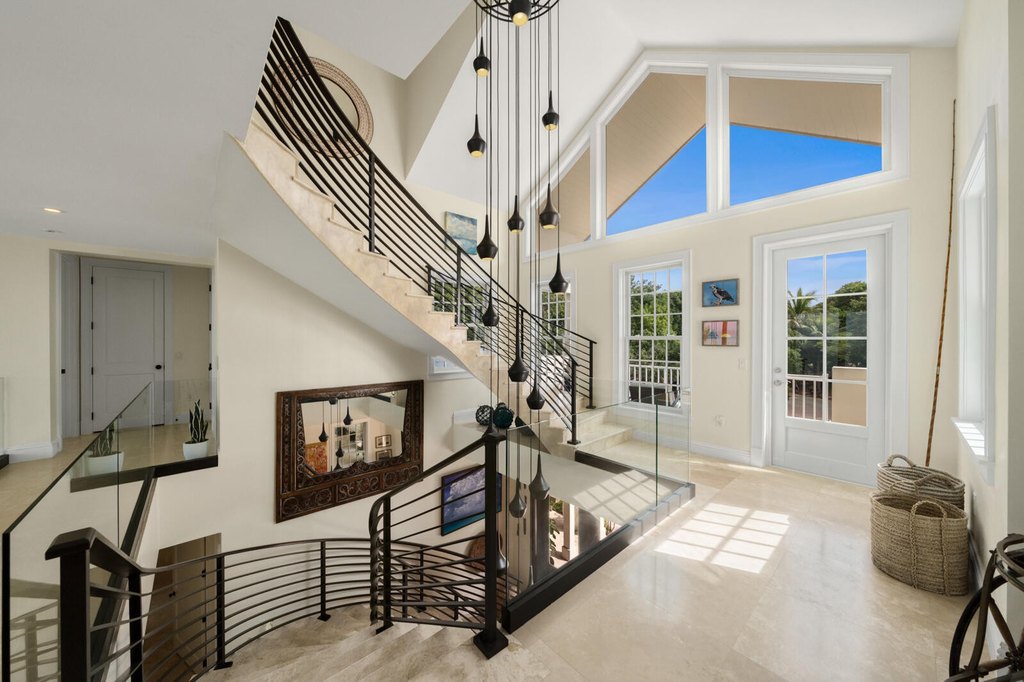 Upper Matecumbe Key Islamorada, Florida, 33036, United States, 7 Bedrooms Bedrooms, ,9.5 BathroomsBathrooms,Residential,Forsale,1971981