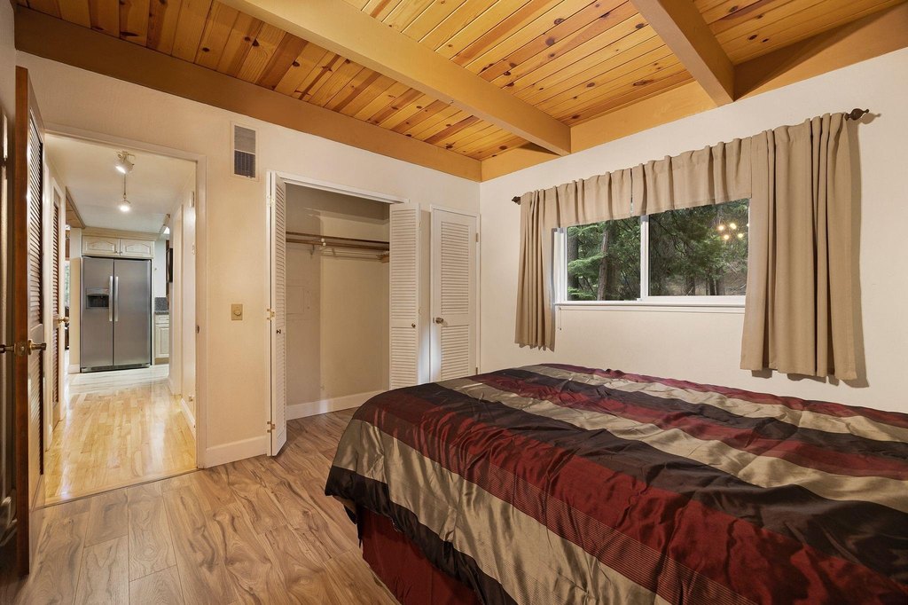 Lake Almanor, California, 96137, United States, 3 Bedrooms Bedrooms, ,2 BathroomsBathrooms,Residential,Forsale,1910297