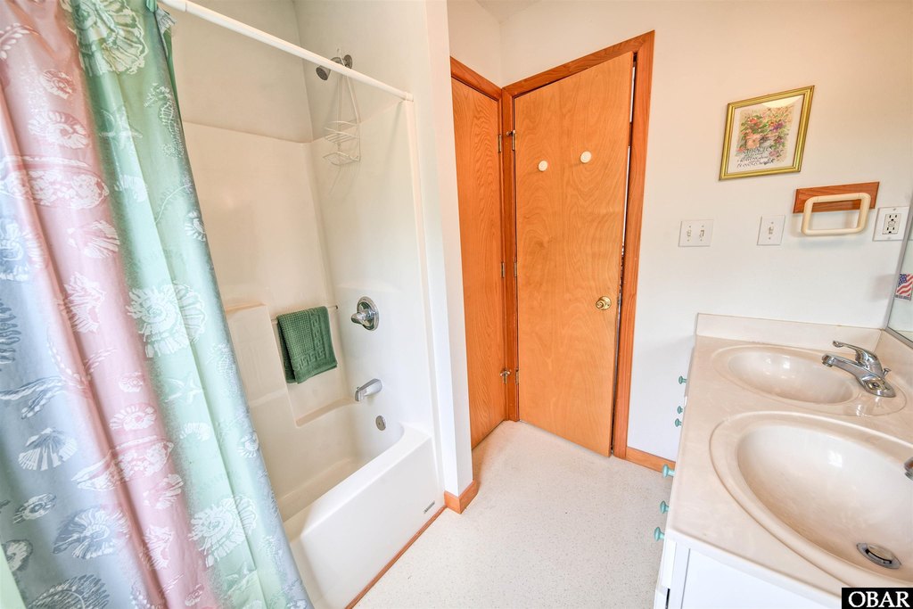 Frisco, North Carolina, 27936, United States, 4 Bedrooms Bedrooms, ,3.5 BathroomsBathrooms,Residential,Forsale,1914403