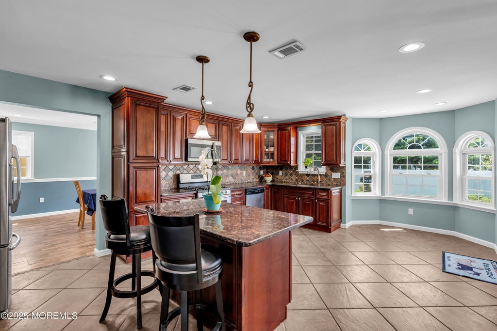 Howell, New Jersey, 07731, United States, 4 Bedrooms Bedrooms, ,2.5 BathroomsBathrooms,Residential,Forsale,1946006