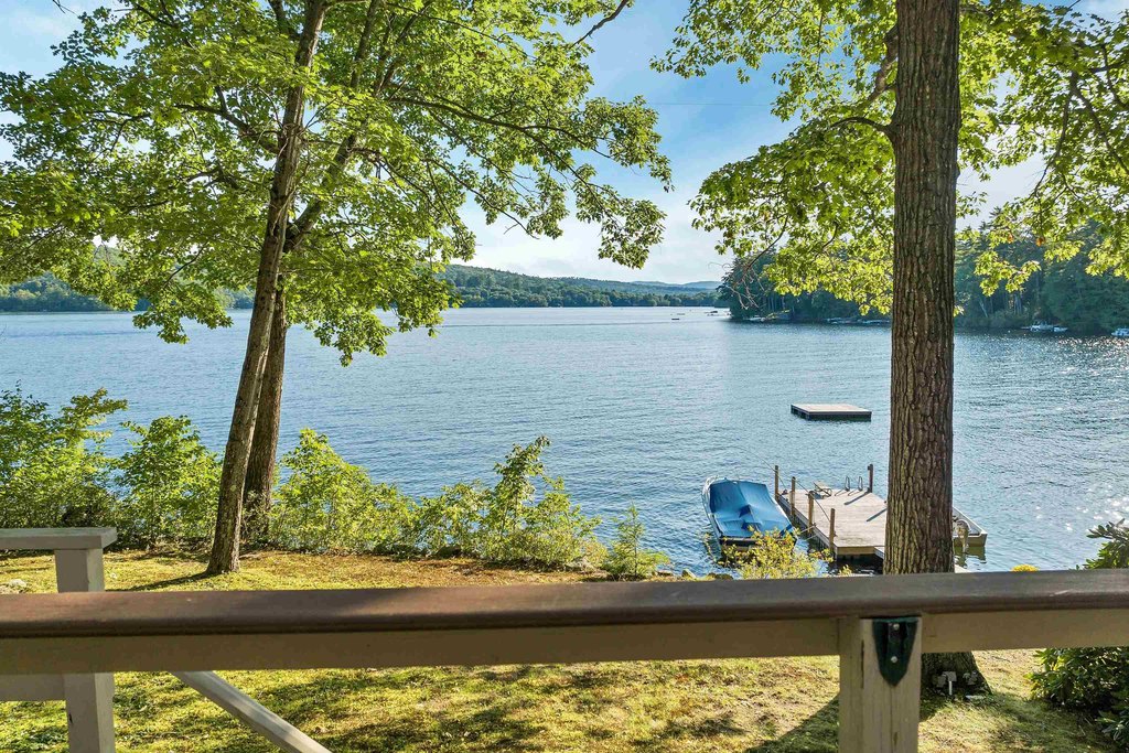 Holderness, New Hampshire, 03245, United States, 4 Bedrooms Bedrooms, ,3 BathroomsBathrooms,Residential,Forsale,1893911