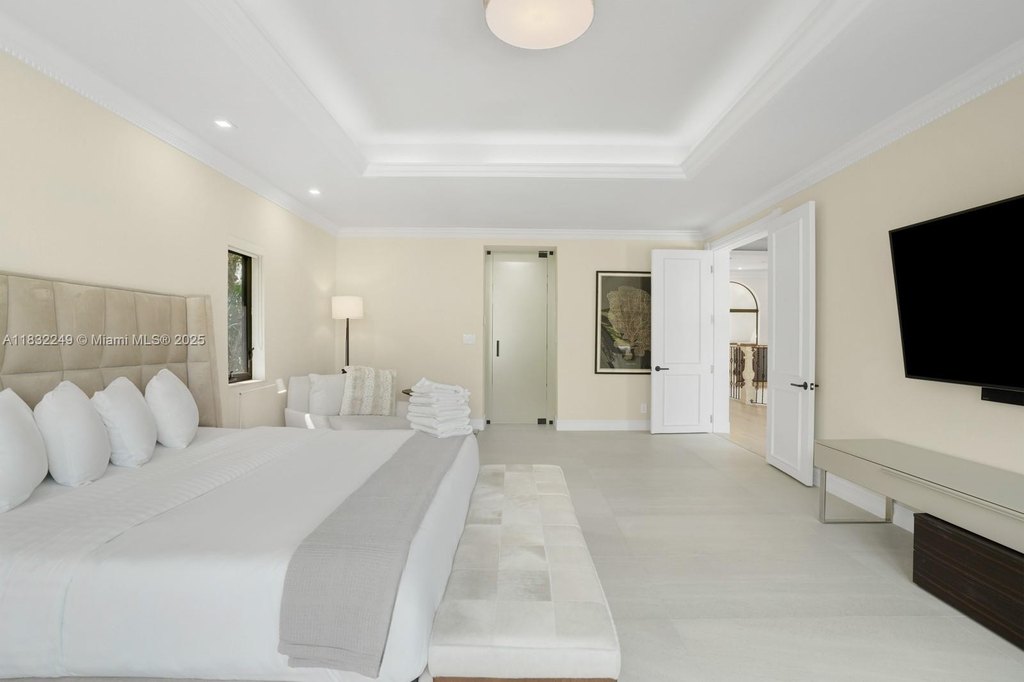 Fort Lauderdale, Florida, 33301, United States, 5 Bedrooms Bedrooms, ,5.5 BathroomsBathrooms,Residential,Forsale,1903979