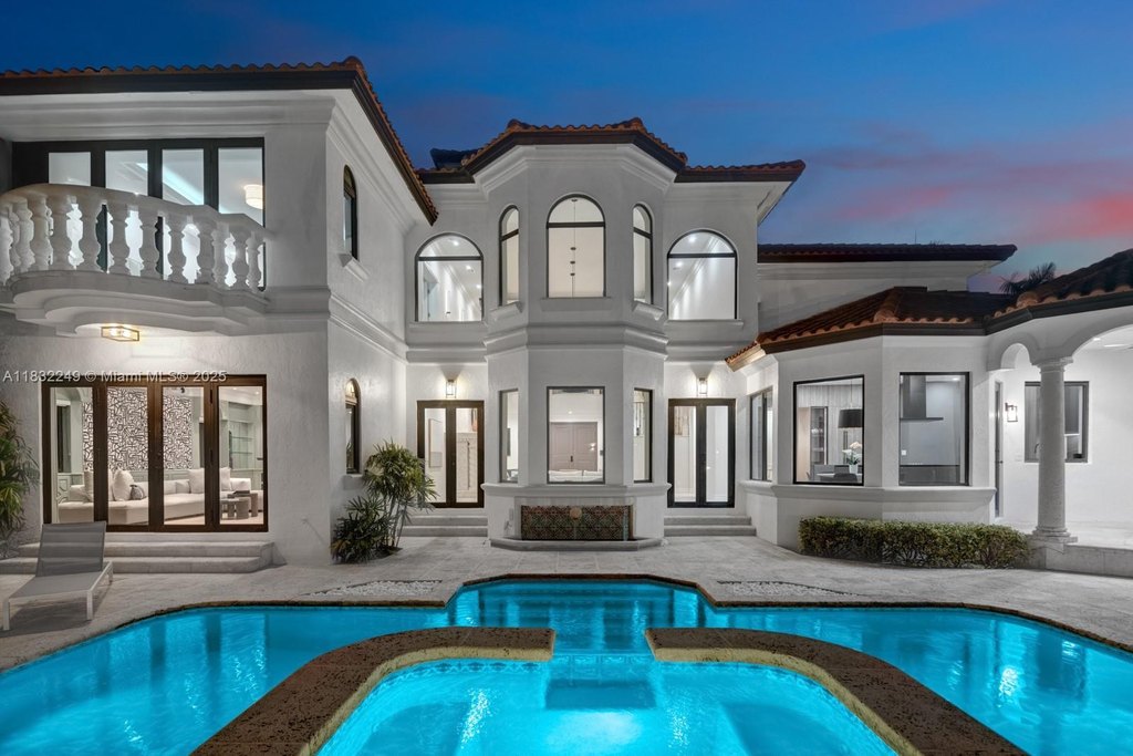 Fort Lauderdale, Florida, 33301, United States, 5 Bedrooms Bedrooms, ,5.5 BathroomsBathrooms,Residential,Forsale,1903979
