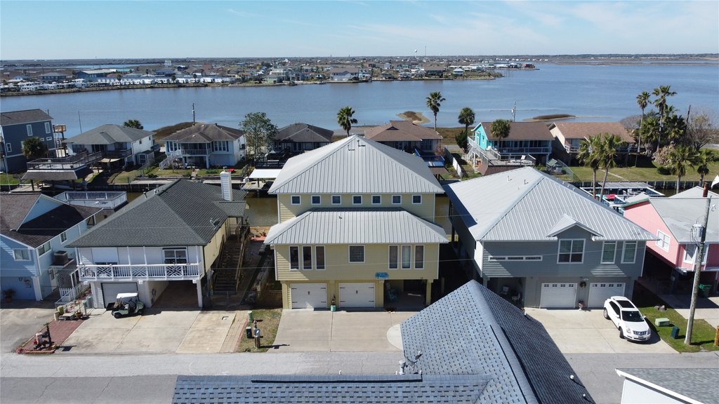 La Marque, Texas, 77568, United States, 4 Bedrooms Bedrooms, ,3.5 BathroomsBathrooms,Residential,Forsale,1909993