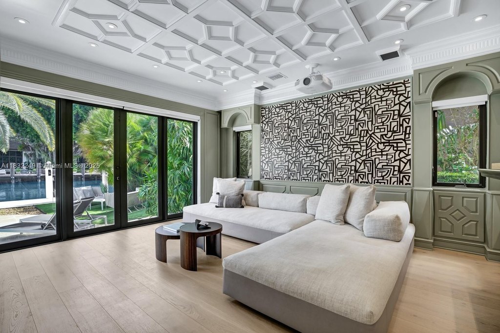 Fort Lauderdale, Florida, 33301, United States, 5 Bedrooms Bedrooms, ,5.5 BathroomsBathrooms,Residential,Forsale,1903979