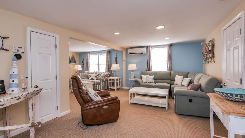 Wildwood, New Jersey, 08260, United States, 3 Bedrooms Bedrooms, ,1.5 BathroomsBathrooms,Residential,Forsale,1994149