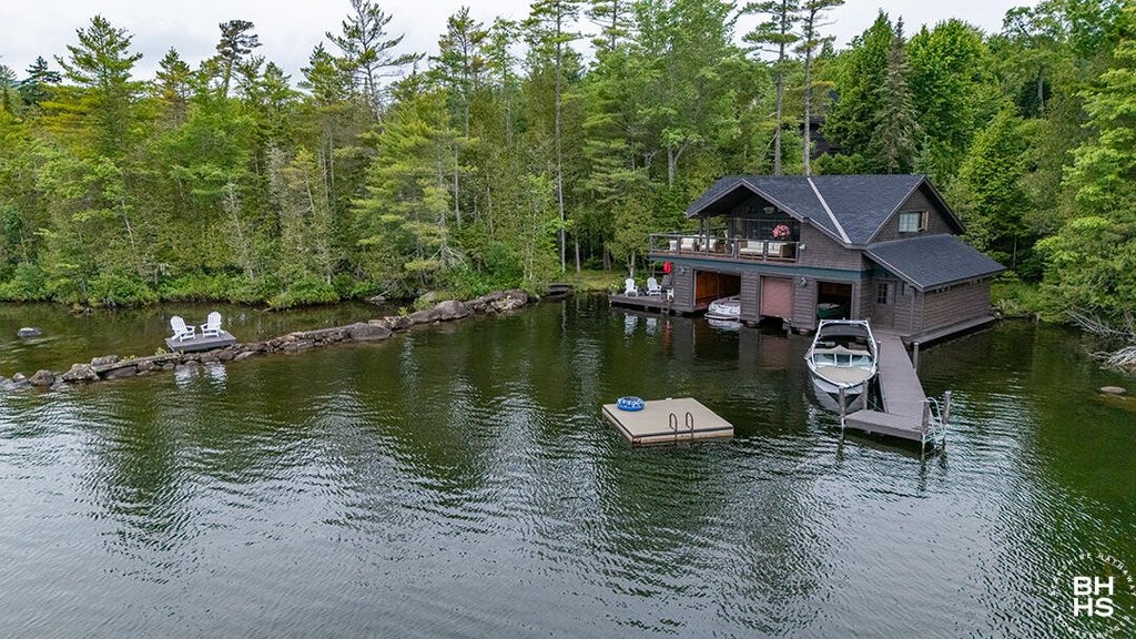 Lake Placid, New York, 12946, United States, 4 Bedrooms Bedrooms, ,3.5 BathroomsBathrooms,Residential,Forsale,1953154