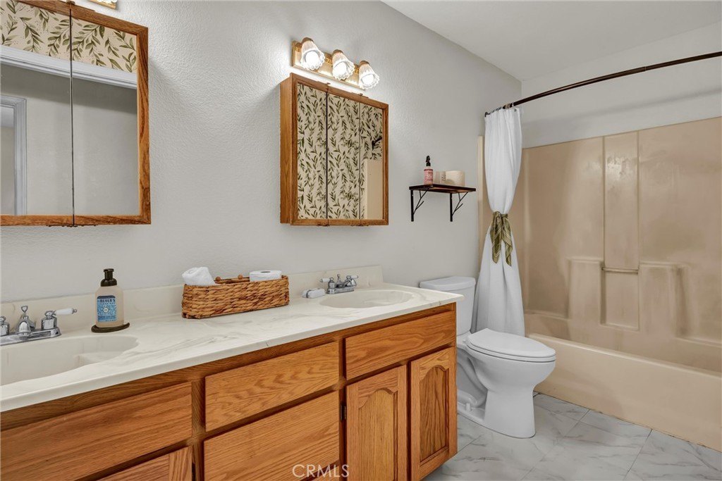 Hidden Valley Lake, California, 95467, United States, 3 Bedrooms Bedrooms, ,2 BathroomsBathrooms,Residential,Forsale,1985917