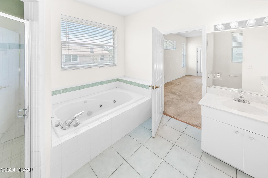 Ponce Inlet, Florida, 32127, United States, 3 Bedrooms Bedrooms, ,2 BathroomsBathrooms,Residential,Forsale,1918885