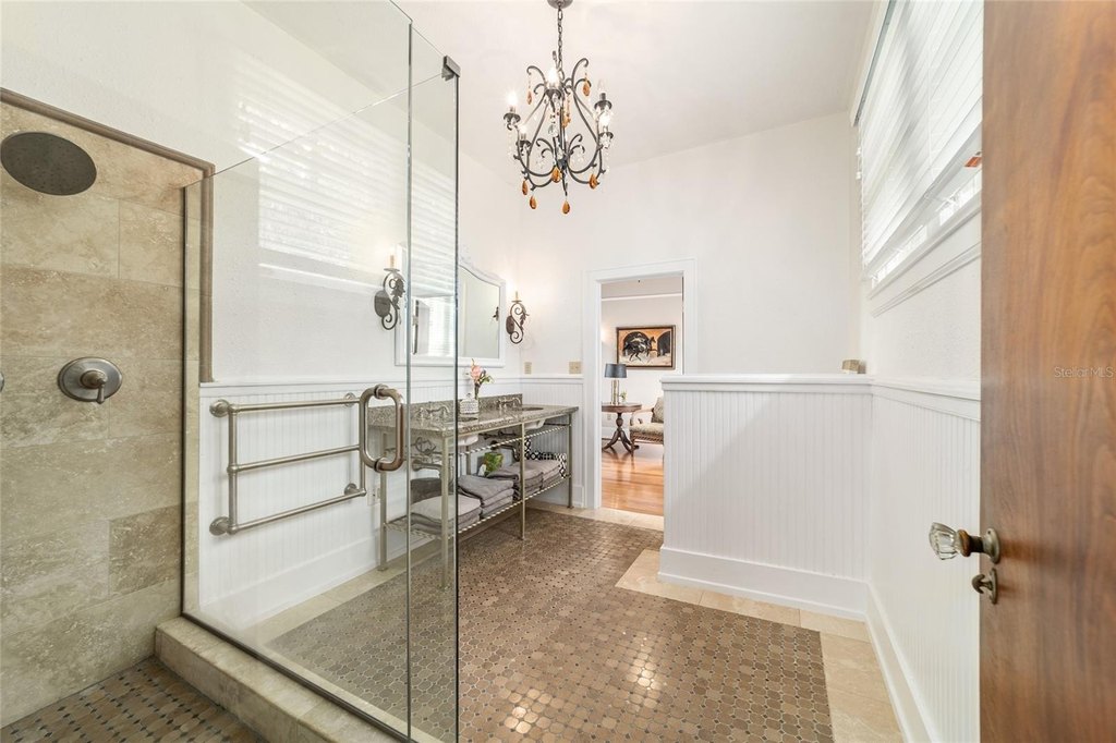 OCALA, Florida, 34471, United States, 5 Bedrooms Bedrooms, ,3.5 BathroomsBathrooms,Residential,Forsale,1905394