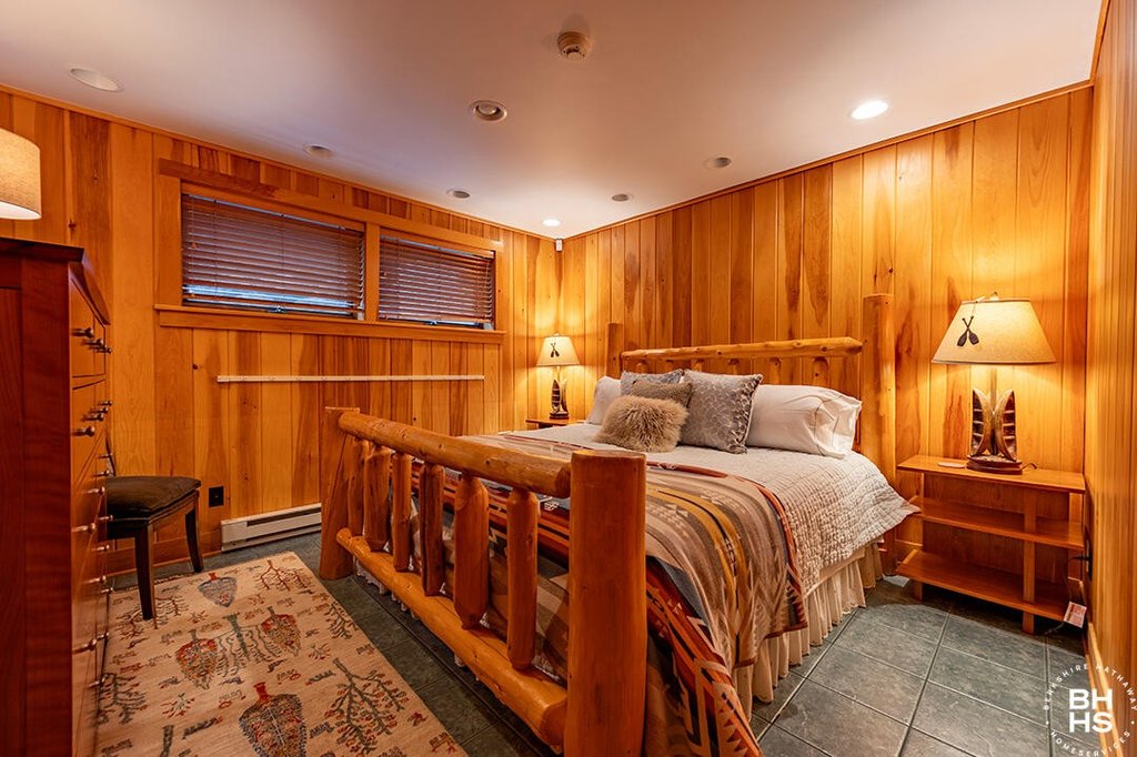 Lake Placid, New York, 12946, United States, 4 Bedrooms Bedrooms, ,3.5 BathroomsBathrooms,Residential,Forsale,1953154