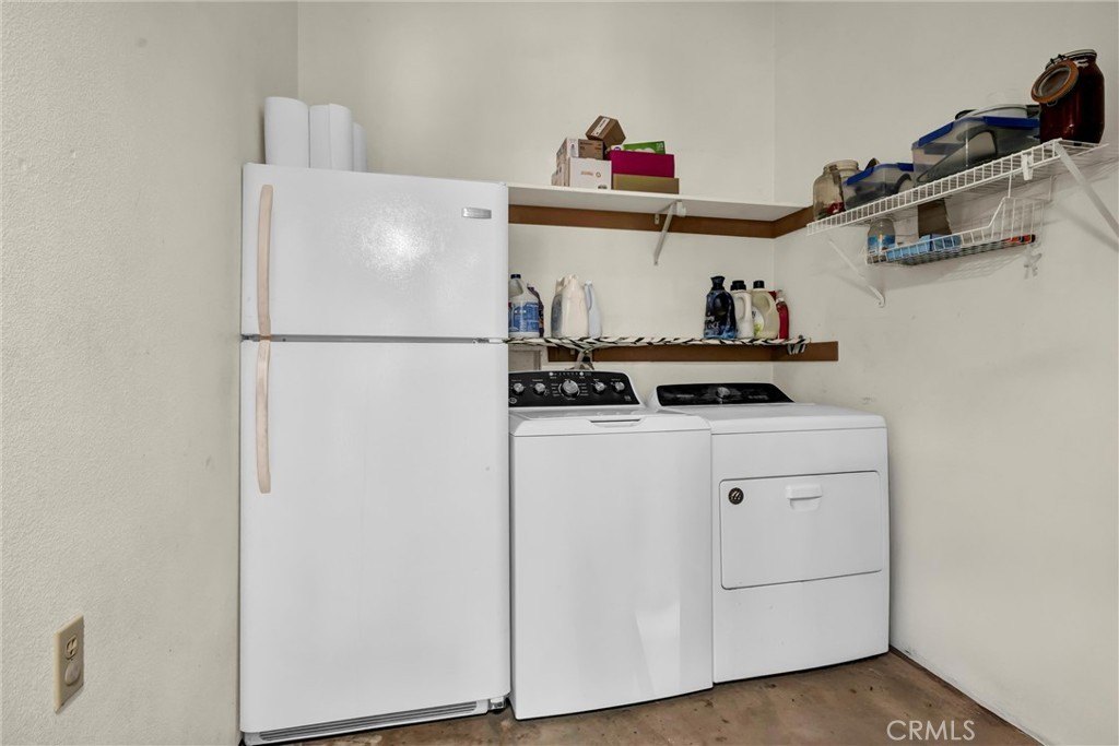 Hidden Valley Lake, California, 95467, United States, 3 Bedrooms Bedrooms, ,2 BathroomsBathrooms,Residential,Forsale,1985917