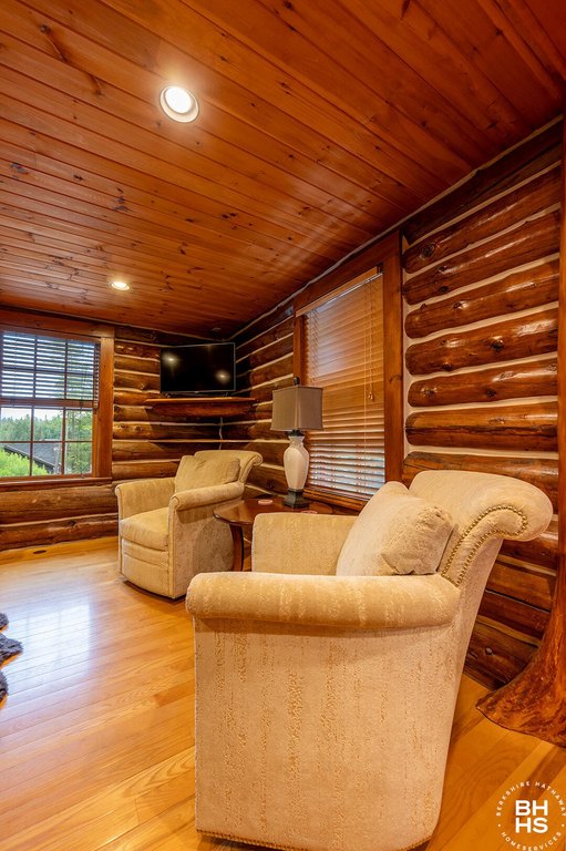 Lake Placid, New York, 12946, United States, 4 Bedrooms Bedrooms, ,3.5 BathroomsBathrooms,Residential,Forsale,1953154