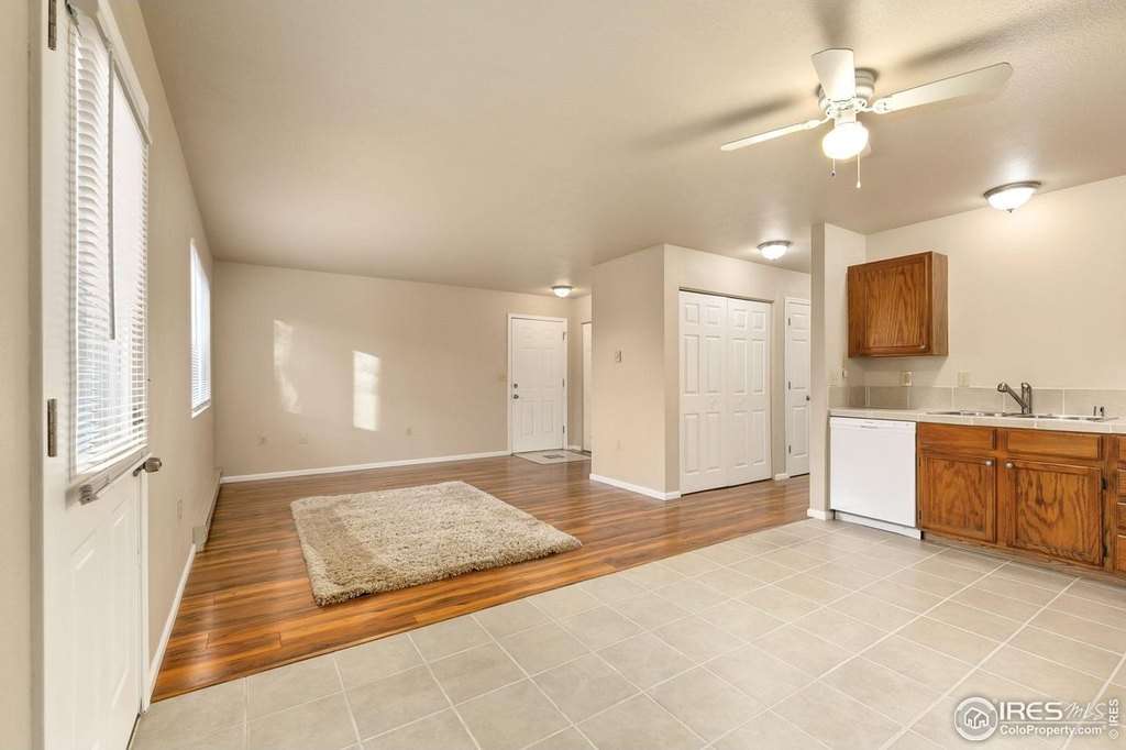 Loveland, Colorado, 80537, United States, 8 Bedrooms Bedrooms, ,4 BathroomsBathrooms,Residential,Forsale,1903107