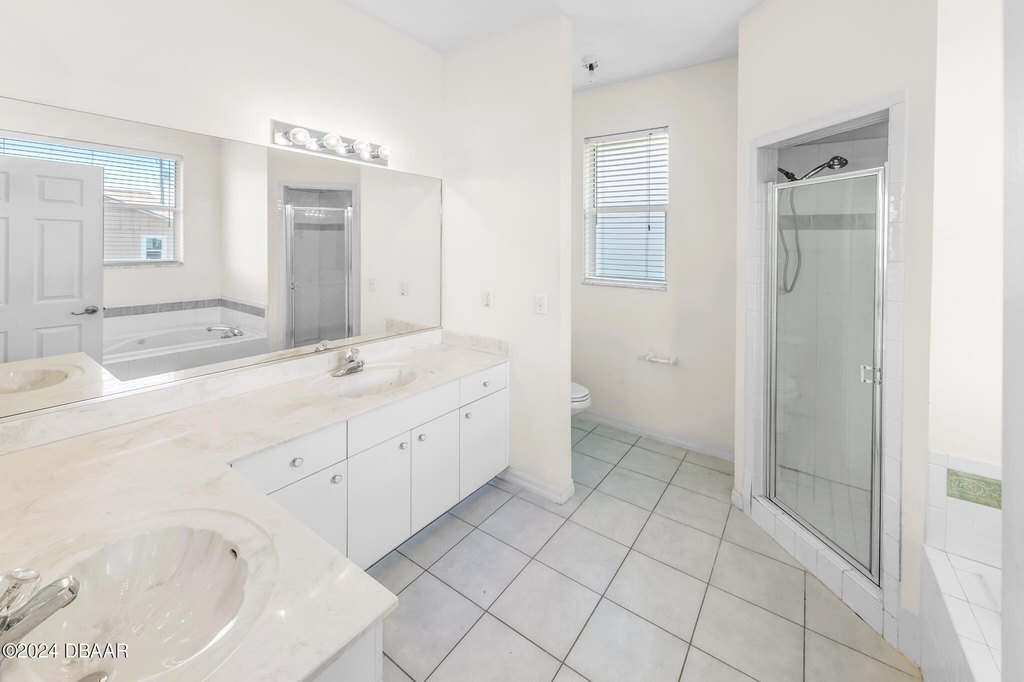 Ponce Inlet, Florida, 32127, United States, 3 Bedrooms Bedrooms, ,2 BathroomsBathrooms,Residential,Forsale,1918885