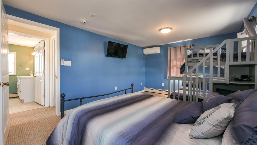 Wildwood, New Jersey, 08260, United States, 3 Bedrooms Bedrooms, ,1.5 BathroomsBathrooms,Residential,Forsale,1994149