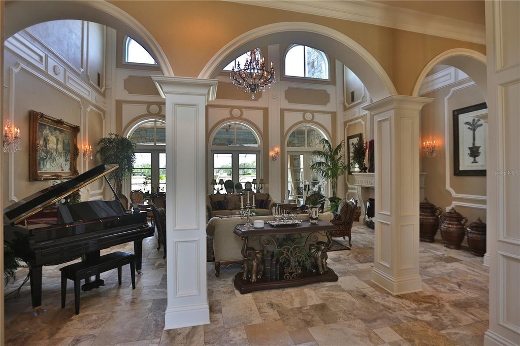 MICANOPY, Florida, 32667, United States, 5 Bedrooms Bedrooms, ,5.5 BathroomsBathrooms,Residential,Forsale,1905398