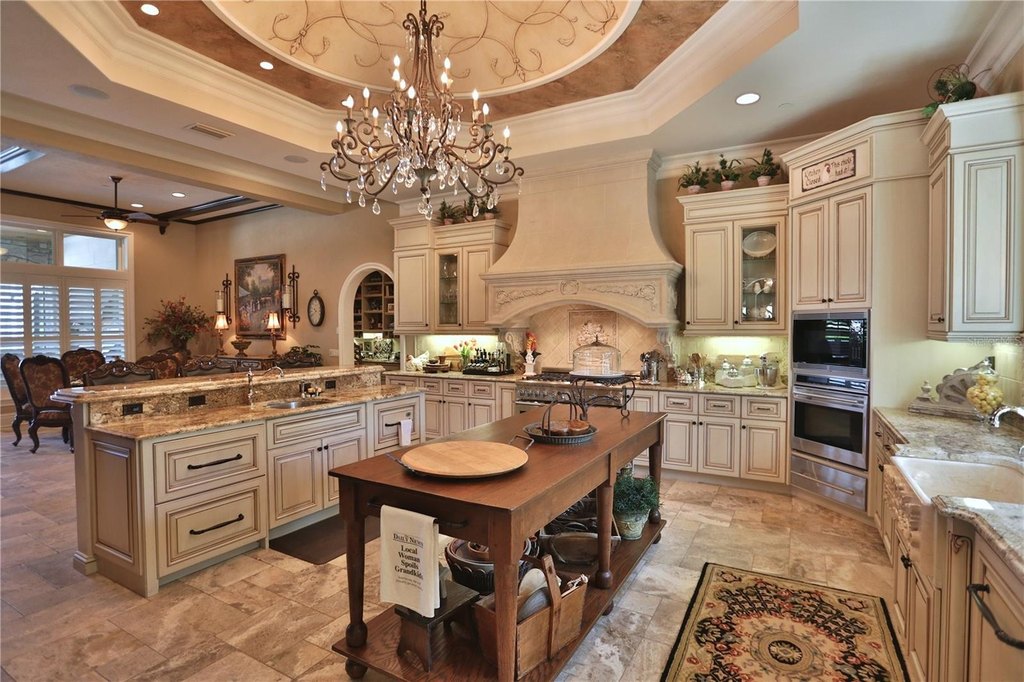 MICANOPY, Florida, 32667, United States, 5 Bedrooms Bedrooms, ,5.5 BathroomsBathrooms,Residential,Forsale,1905398