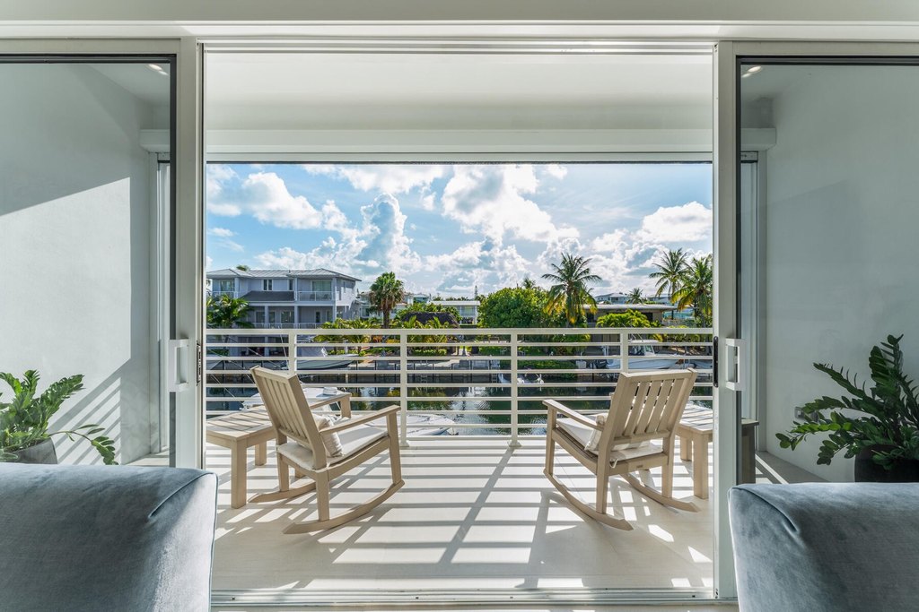 Lower Matecumbe, Florida, 33036, United States, 5 Bedrooms Bedrooms, ,5 BathroomsBathrooms,Residential,Forsale,2011118