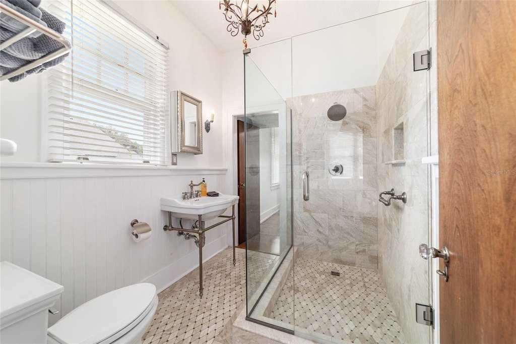 OCALA, Florida, 34471, United States, 5 Bedrooms Bedrooms, ,3.5 BathroomsBathrooms,Residential,Forsale,1905394