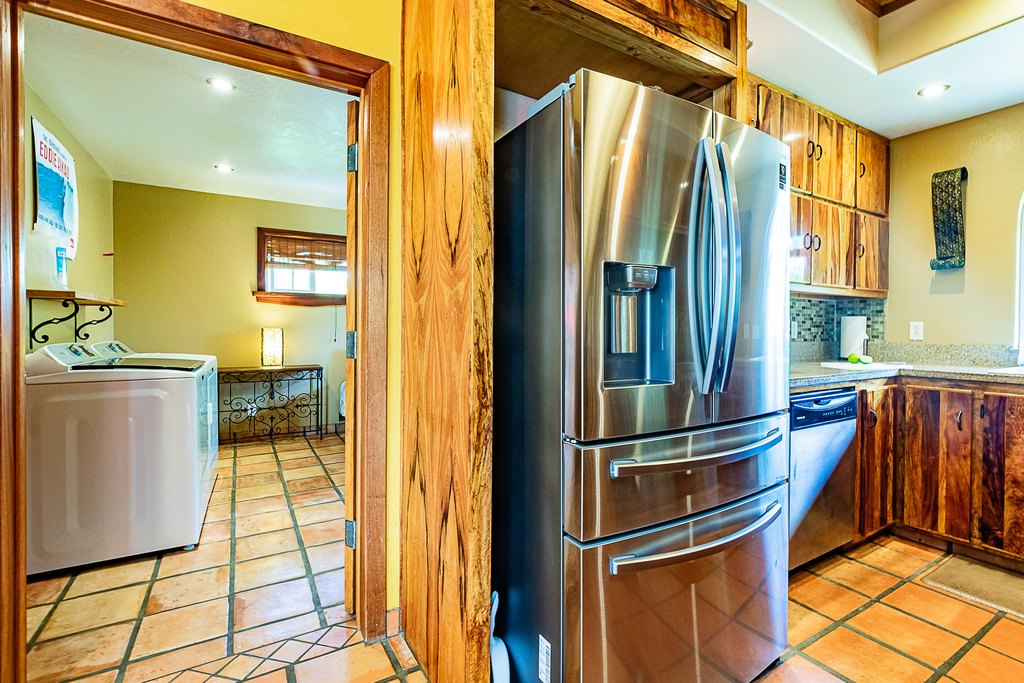 Keaau, Hawaii, 96749, United States, 3 Bedrooms Bedrooms, ,3 BathroomsBathrooms,Residential,Forsale,2004381