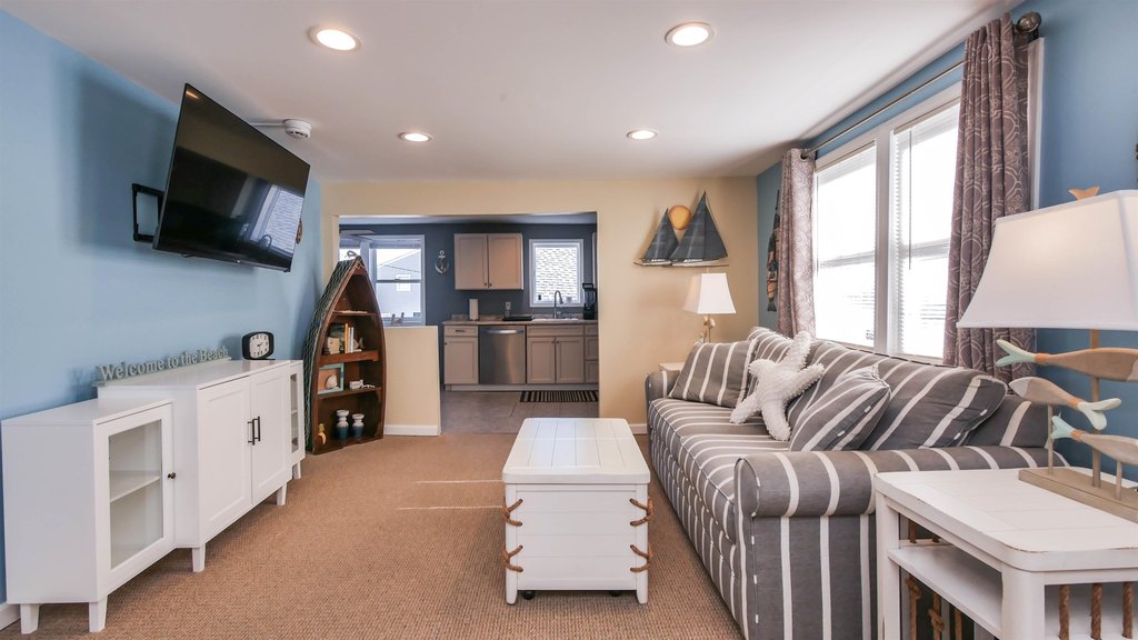 Wildwood, New Jersey, 08260, United States, 3 Bedrooms Bedrooms, ,1.5 BathroomsBathrooms,Residential,Forsale,1994149