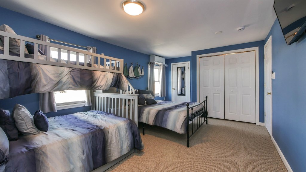 Wildwood, New Jersey, 08260, United States, 3 Bedrooms Bedrooms, ,1.5 BathroomsBathrooms,Residential,Forsale,1994149