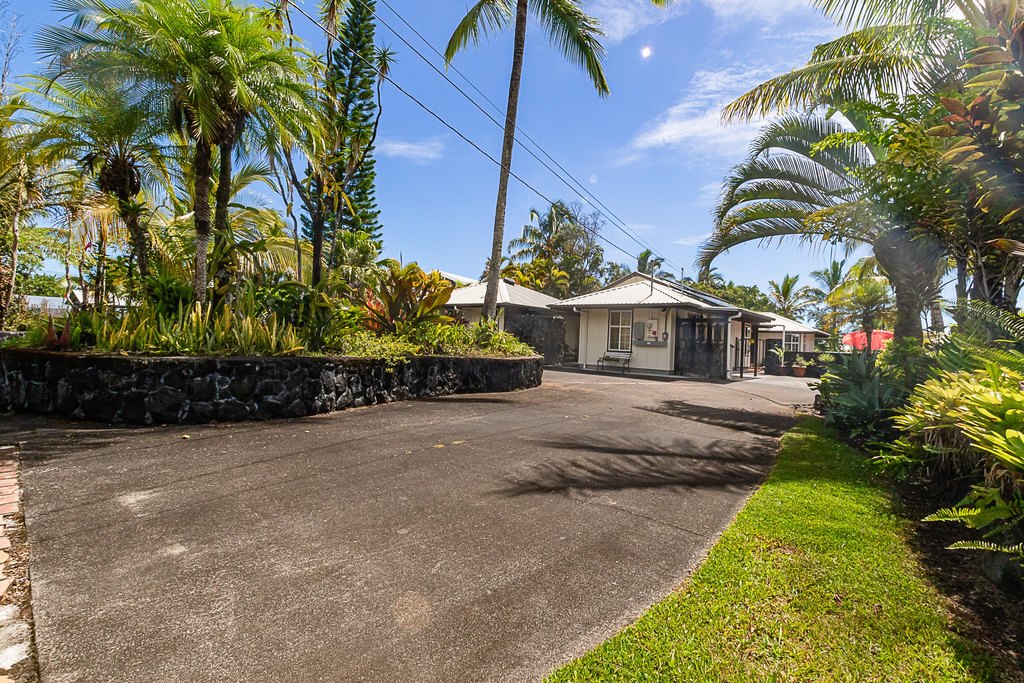 Keaau, Hawaii, 96749, United States, 3 Bedrooms Bedrooms, ,3 BathroomsBathrooms,Residential,Forsale,2004381