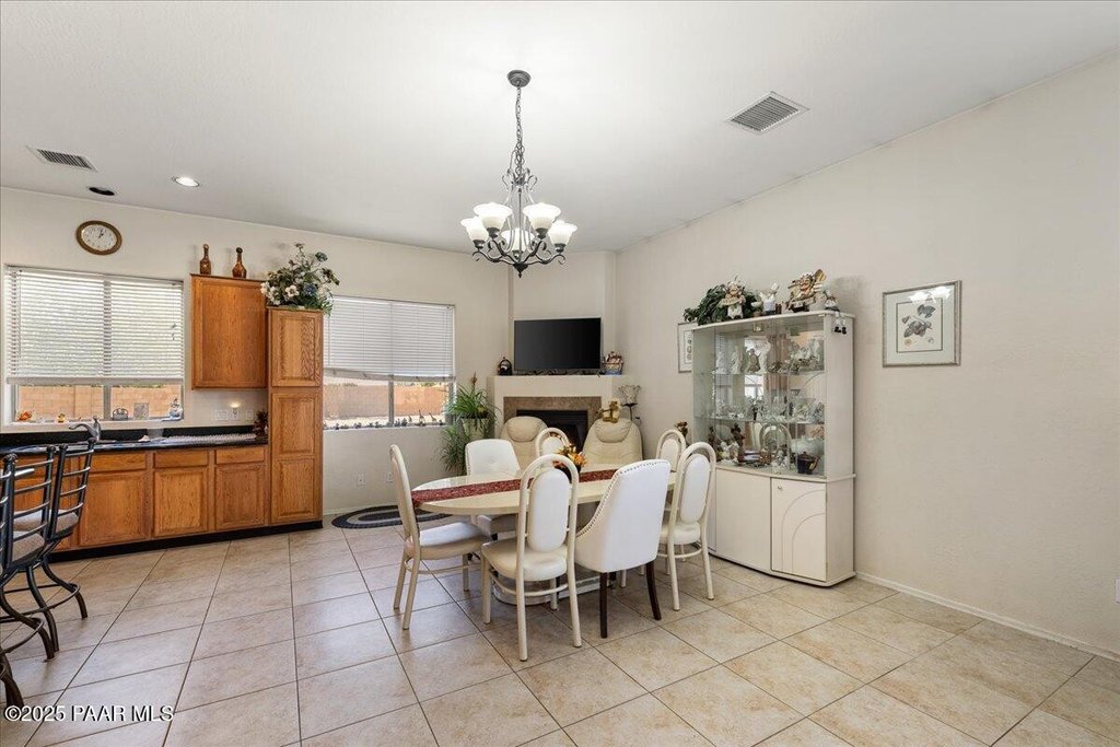 Prescott Valley, Arizona, 86314, United States, 4 Bedrooms Bedrooms, ,2 BathroomsBathrooms,Residential,Forsale,1903164