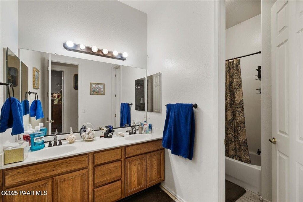 Prescott Valley, Arizona, 86314, United States, 4 Bedrooms Bedrooms, ,2 BathroomsBathrooms,Residential,Forsale,1903164