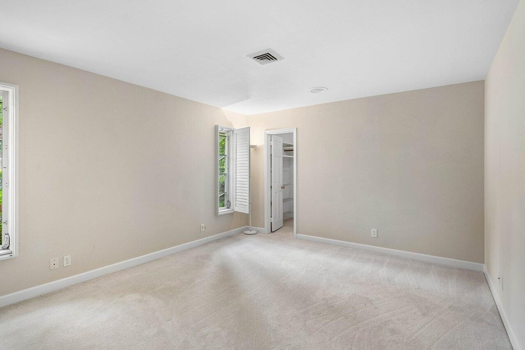 North Palm Beach, Florida, 33408, United States, 3 Bedrooms Bedrooms, ,3 BathroomsBathrooms,Residential,Forsale,1952148