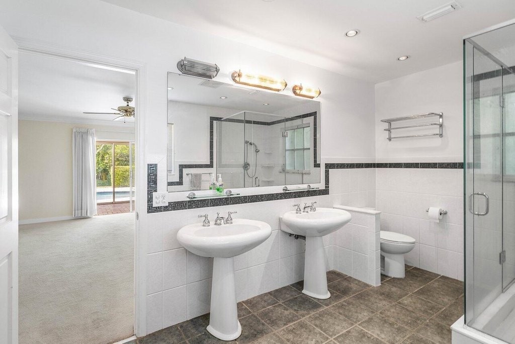 North Palm Beach, Florida, 33408, United States, 3 Bedrooms Bedrooms, ,3 BathroomsBathrooms,Residential,Forsale,1952148