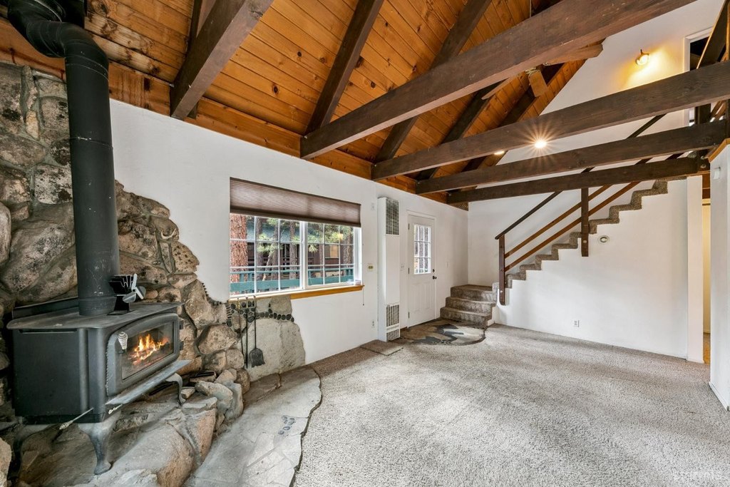 South Lake Tahoe, California, 96150, United States, 3 Bedrooms Bedrooms, ,Residential,Forsale,1946024
