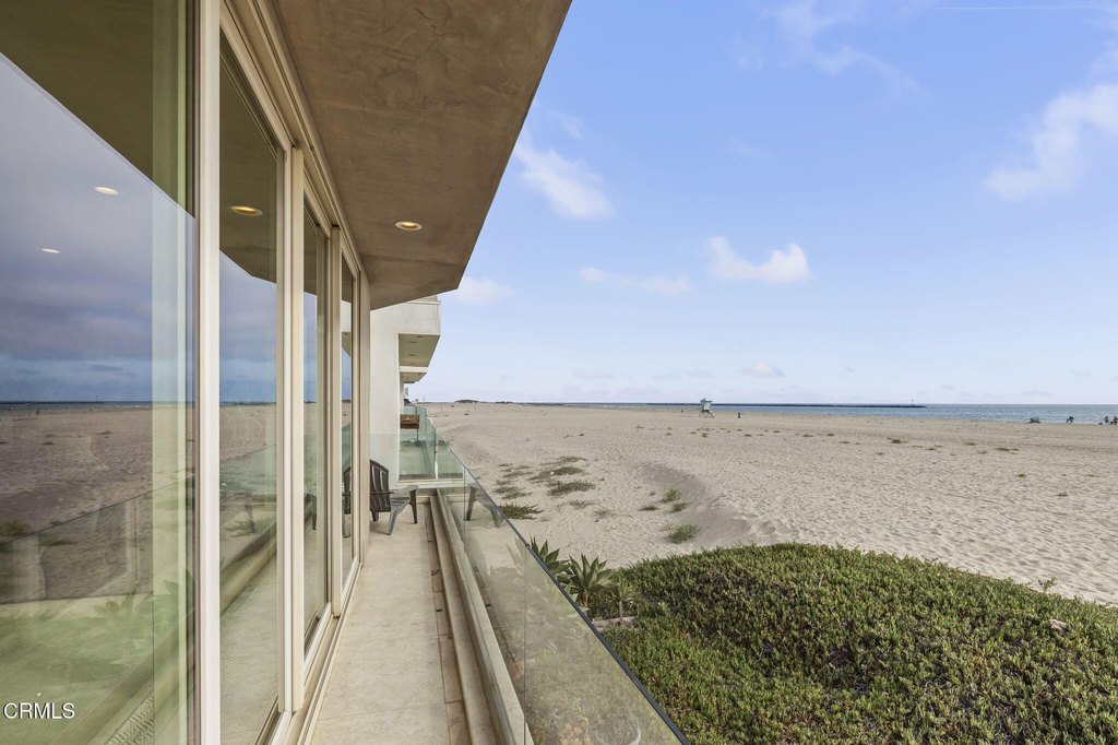 Oxnard, California, 93035, United States, 4 Bedrooms Bedrooms, ,3 BathroomsBathrooms,Residential,Forsale,1909540