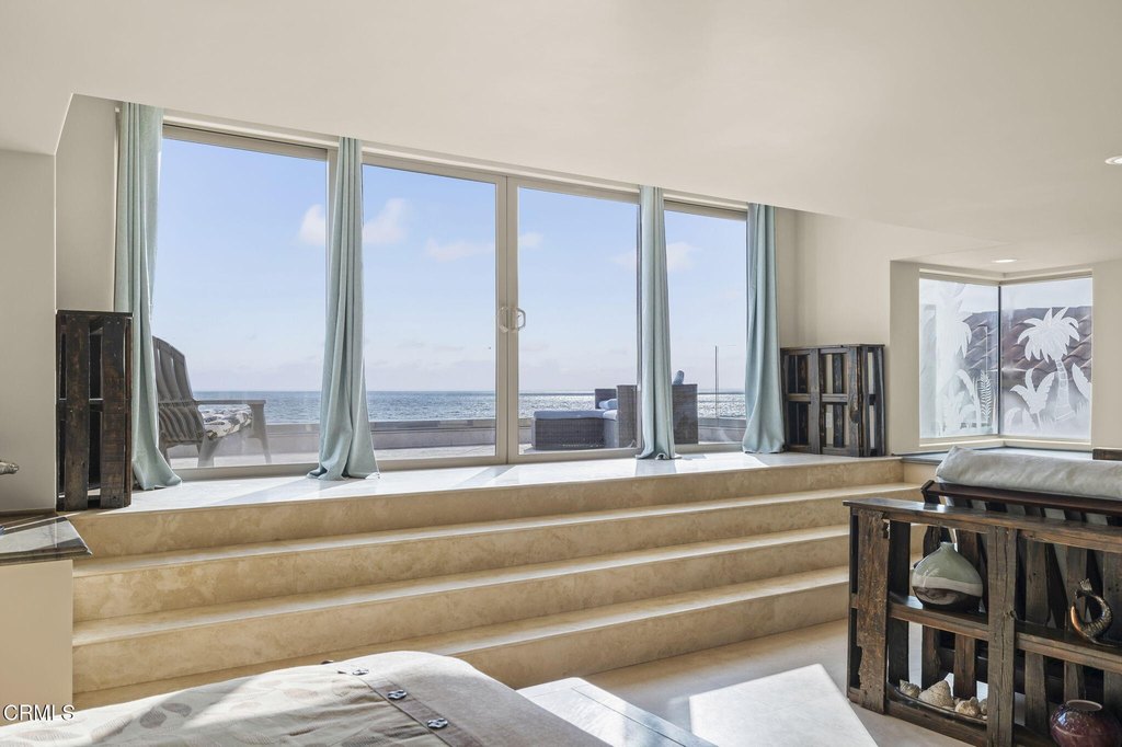Oxnard, California, 93035, United States, 4 Bedrooms Bedrooms, ,3 BathroomsBathrooms,Residential,Forsale,1909540
