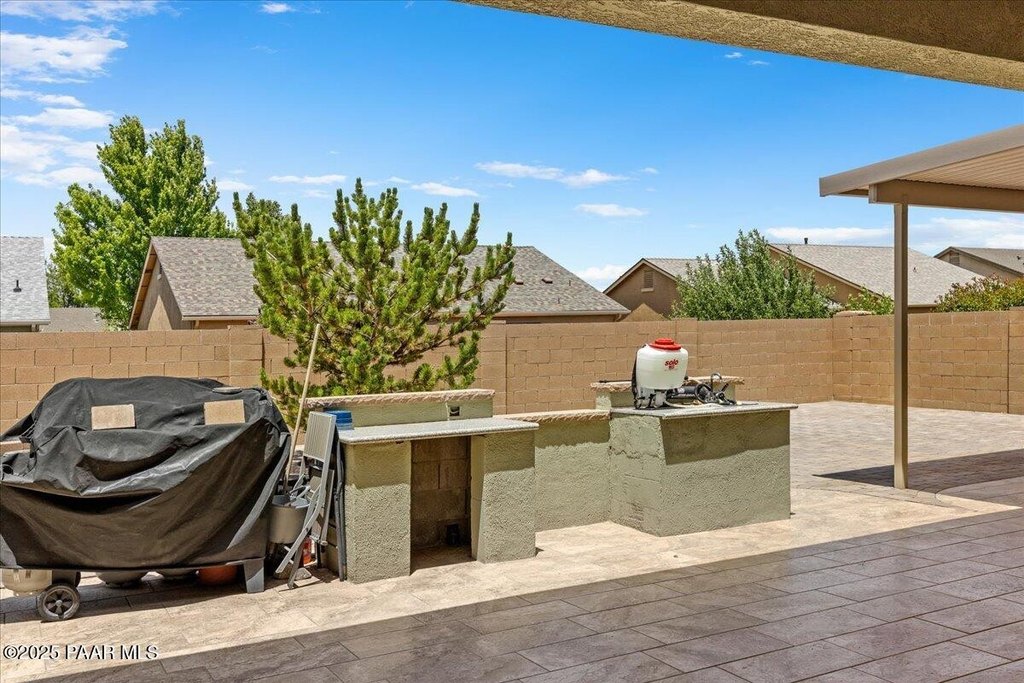 Prescott Valley, Arizona, 86314, United States, 4 Bedrooms Bedrooms, ,2 BathroomsBathrooms,Residential,Forsale,1903164