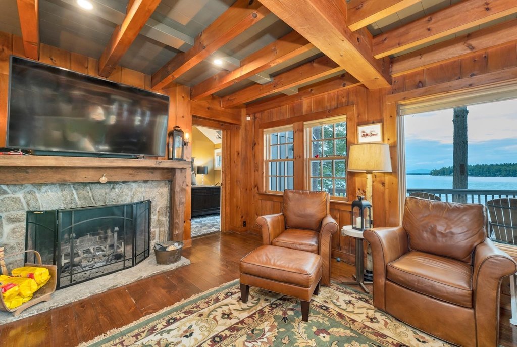 Meredith, New Hampshire, 03253, United States, 7 Bedrooms Bedrooms, ,5.5 BathroomsBathrooms,Residential,Forsale,1893888