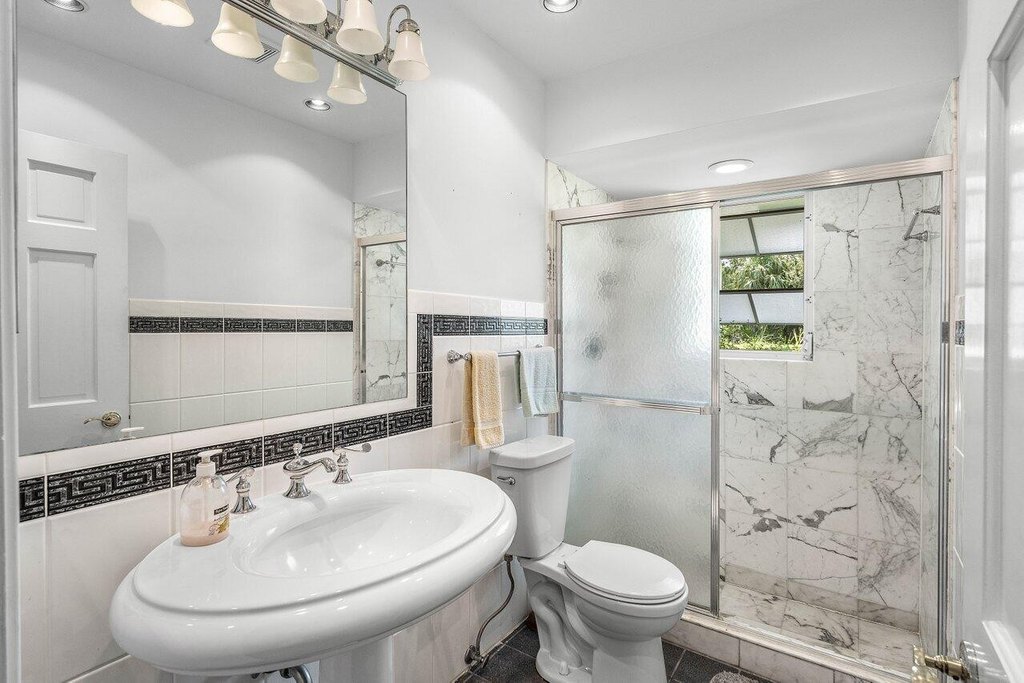 North Palm Beach, Florida, 33408, United States, 3 Bedrooms Bedrooms, ,3 BathroomsBathrooms,Residential,Forsale,1952148