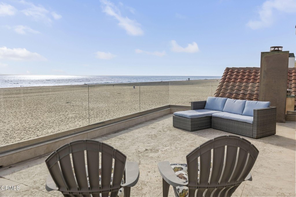 Oxnard, California, 93035, United States, 4 Bedrooms Bedrooms, ,3 BathroomsBathrooms,Residential,Forsale,1909540