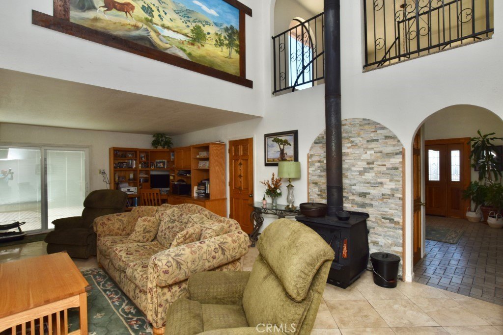 Paso Robles, California, 93446, United States, 4 Bedrooms Bedrooms, ,3.5 BathroomsBathrooms,Residential,Forsale,2004071