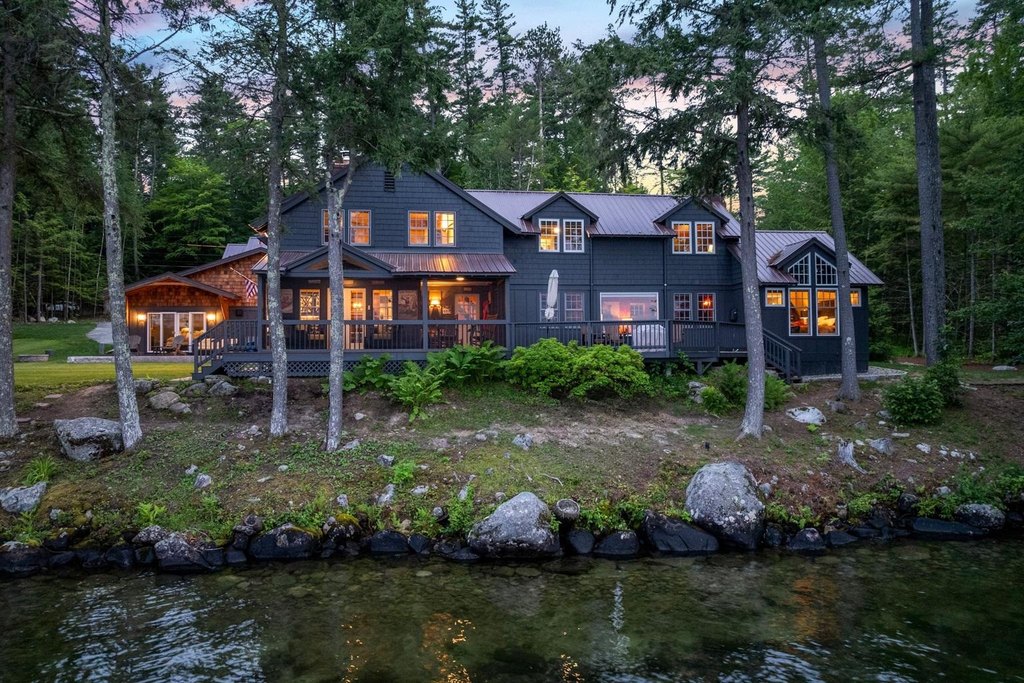 Meredith, New Hampshire, 03253, United States, 7 Bedrooms Bedrooms, ,5.5 BathroomsBathrooms,Residential,Forsale,1893888
