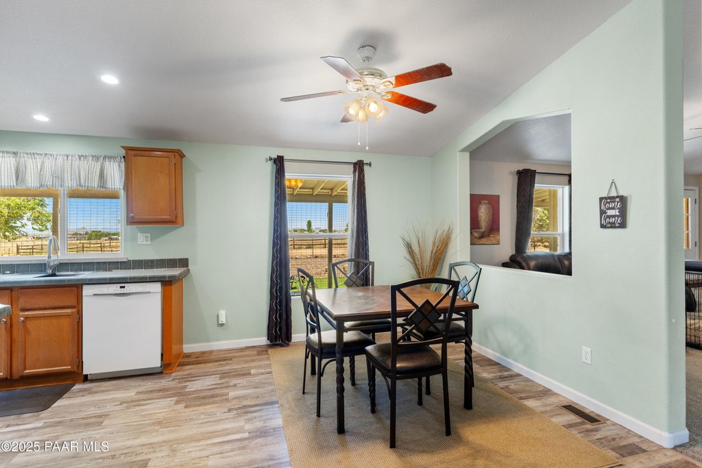 Chino Valley, Arizona, 86323, United States, 4 Bedrooms Bedrooms, ,2 BathroomsBathrooms,Residential,Forsale,1903156