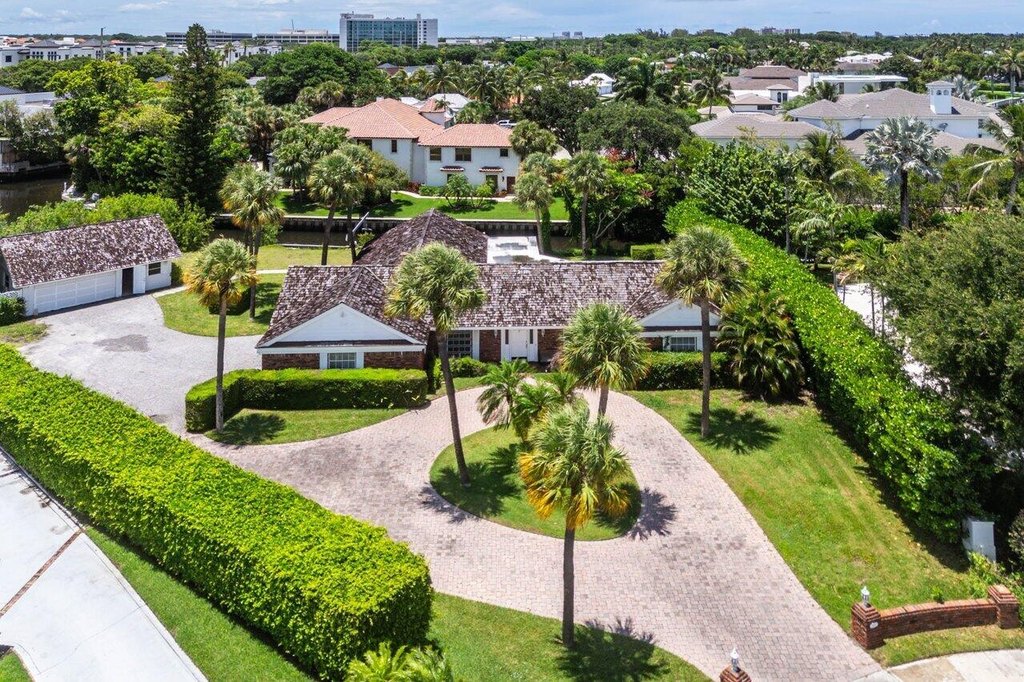 North Palm Beach, Florida, 33408, United States, 3 Bedrooms Bedrooms, ,3 BathroomsBathrooms,Residential,Forsale,1952148