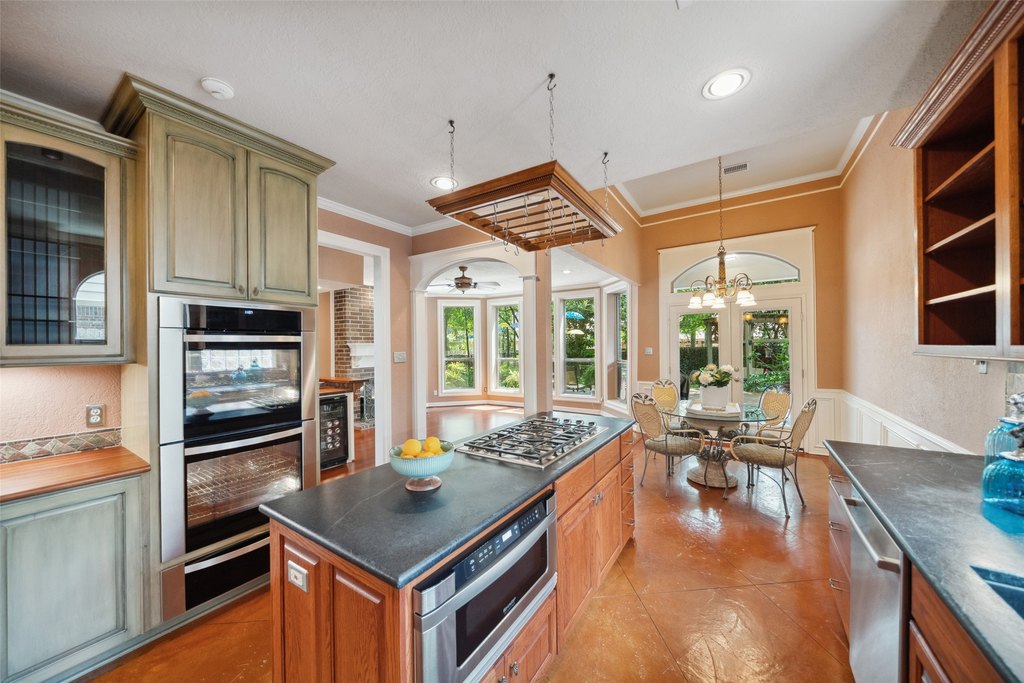 The Woodlands, Texas, 77381, United States, 4 Bedrooms Bedrooms, ,4 BathroomsBathrooms,Residential,Forsale,1953075