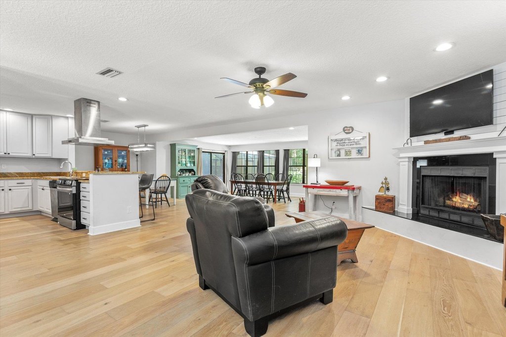 St Augustine, Florida, 32086, United States, 3 Bedrooms Bedrooms, ,2 BathroomsBathrooms,Residential,Forsale,1941448
